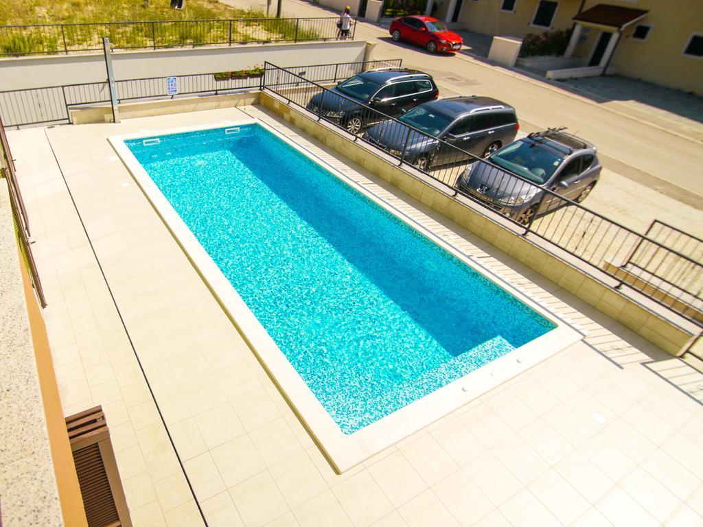Smaragdna Villa YourCroatiaHoliday Premantura Exterior foto