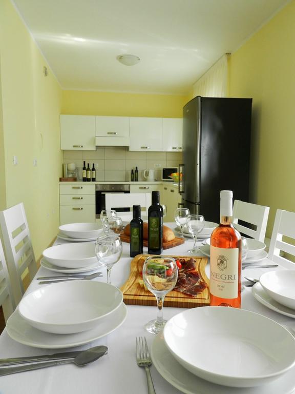 Smaragdna Villa YourCroatiaHoliday Premantura Exterior foto